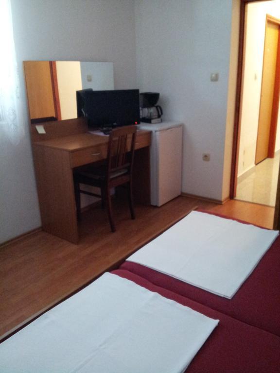 קריקווניצה Guest House Vukusic חדר תמונה